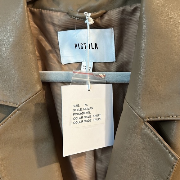 NWT Pistola Roman Oversized Double Breasted Blazer - Picture 3 of 6